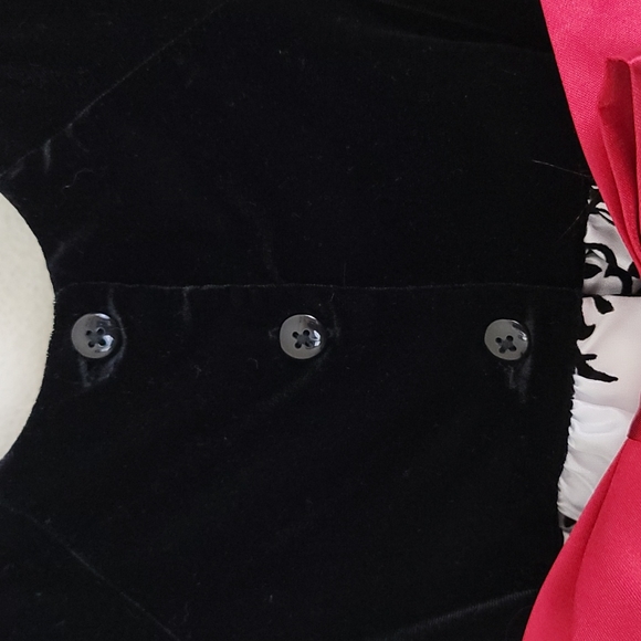 Jona Michelle Black, White & Red Formal Dress 2T - Picture 9 of 11